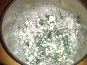 I ended up with over 1/4 cup too much filling because I used 1/2 a bag of a 12-ounce package of spinach.
